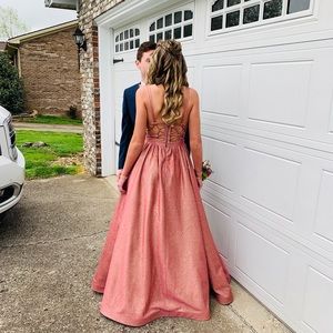 I am selling my Prom dress